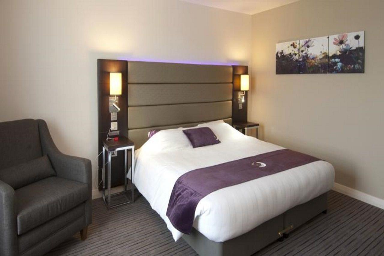 Premier Inn Norwich Airport NWI Exterior foto